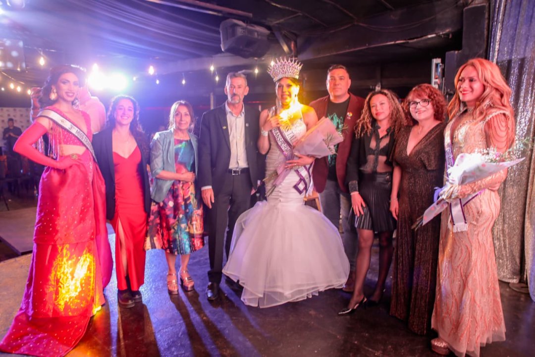 /miss-transformista-mic-2025-deslumbra-en-copiapo-con-una-noche-de-color