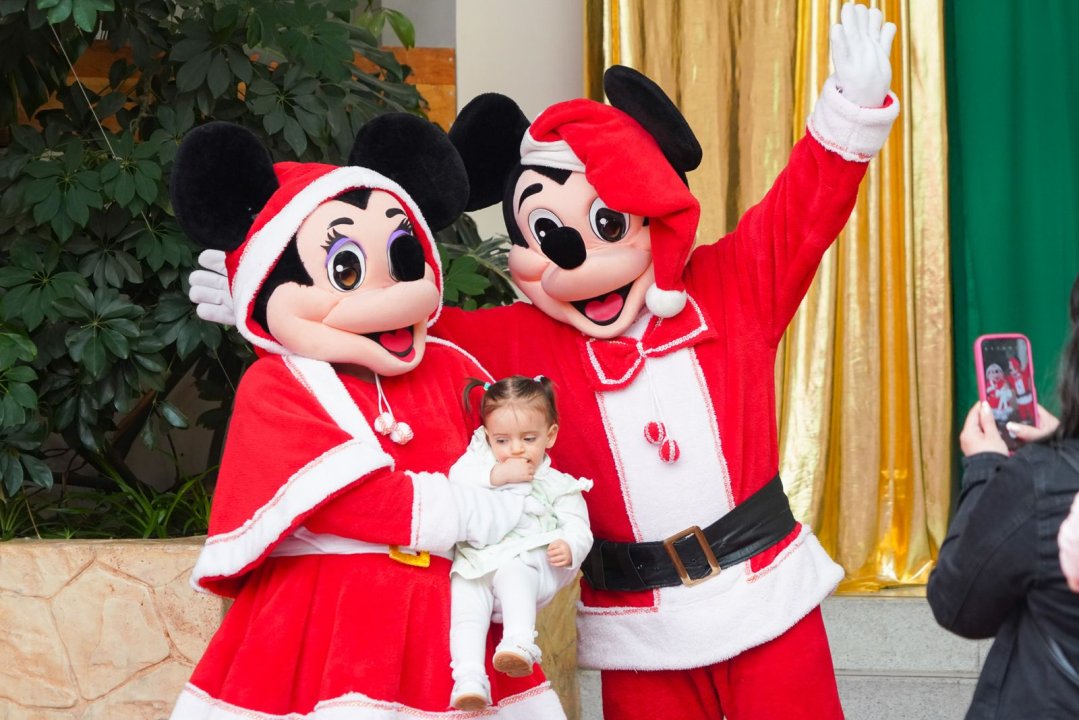 /municipalidad-entrego-5-317-regalos-navidenos-a-ninos