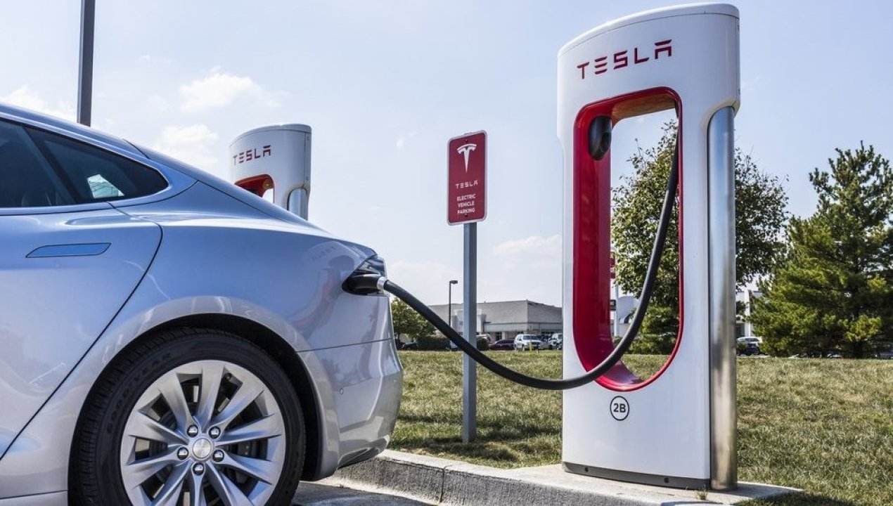 /red-tesla-supercharger-llegara-a-puerto-montt-con-cargadores-ultra-rapidos