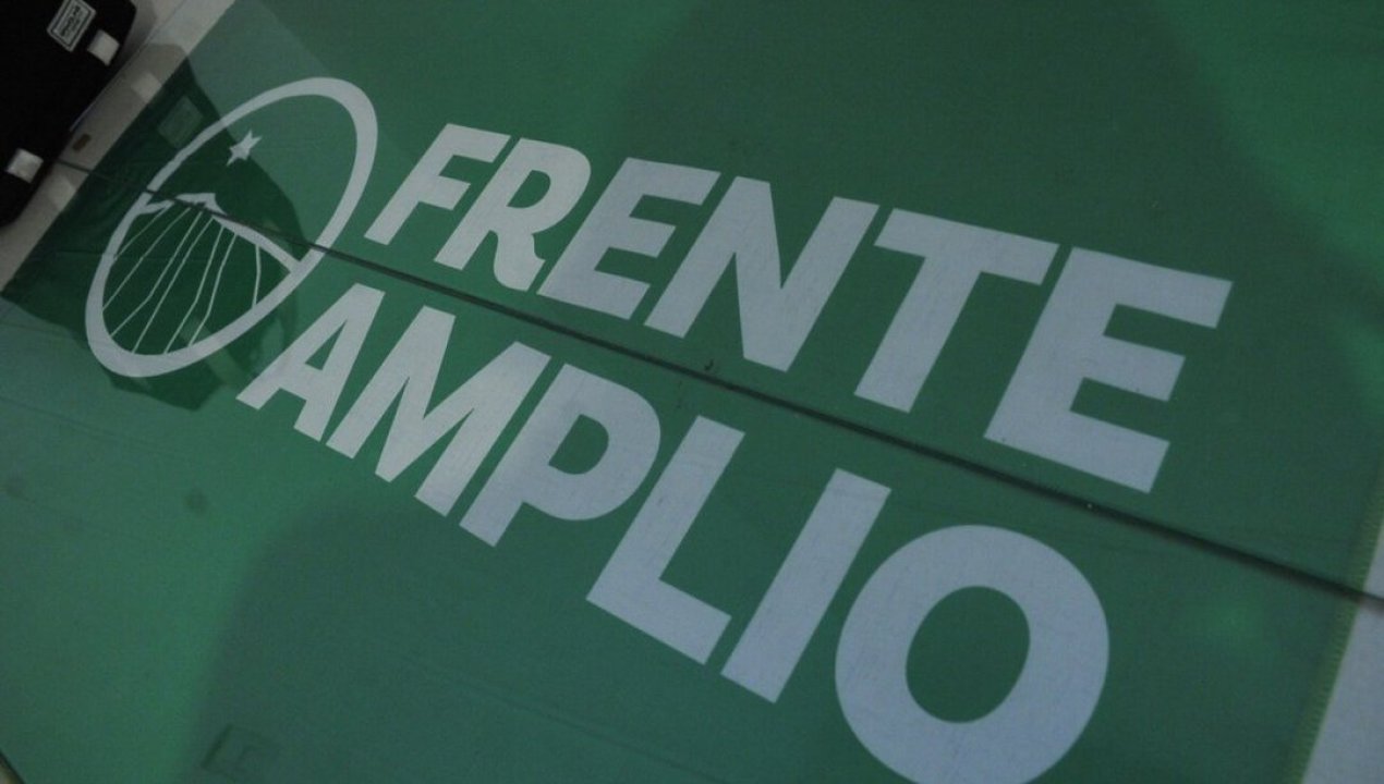 /actualidad/politica/frente-amplio/servel-retiene-257-millones-de-pesos-en-aportes-al-frente-amplio-por-gastos