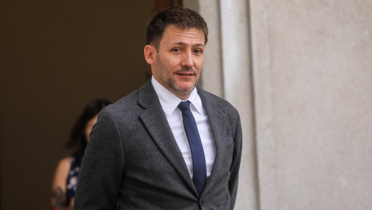 /actualidad/falla-en-cobro-electrico-desata-acusacion-constitucional-contra-pardow-por