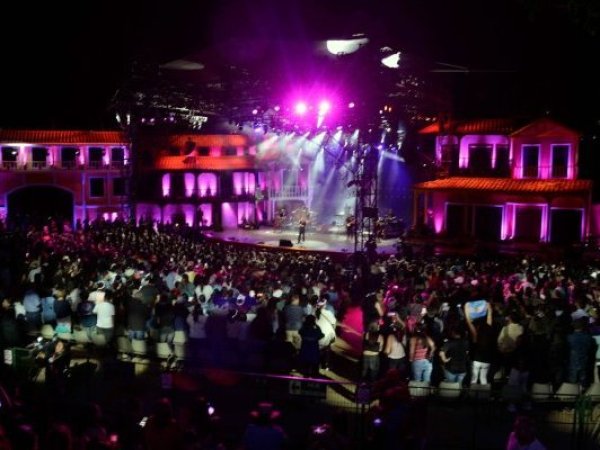 Confirman a popular comediante para el Festival del Huaso de Olmué 2026