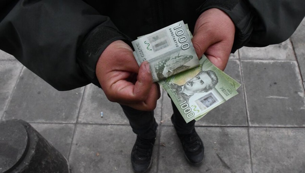 /actualidad/gobierno/proyectos/gobierno-modifica-propuesta-de-sueldo-minimo-y-plantea-alza-superior-a-14