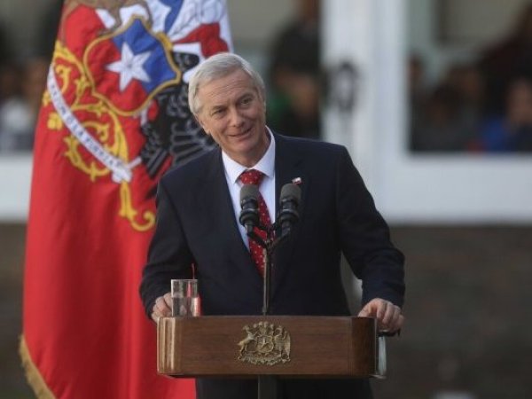 Kast presenta comisión asesora para enfrentar crisis de natalidad con plan “Chile Renace”