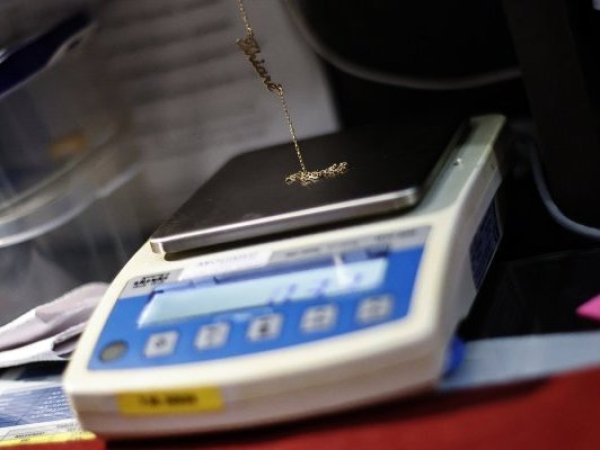 “Tía Rica” aumenta valor del oro exclusivamente en Coquimbo y Valparaíso tras sistema frontal