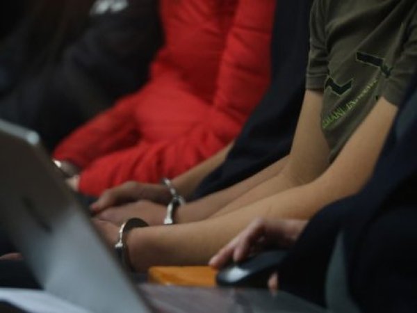 Condenan a seis integrantes de “Los Piratas” a más de 93 años en conjunto por tráfico de drogas y trata de personas
