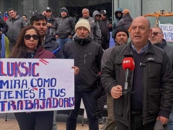 Minera Centinela pagara millonario bono a sus trabajadores para finalizar huelga