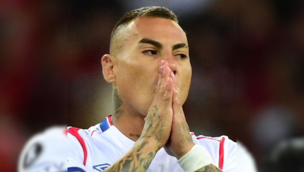 /deportes/eduardo-vargas-en-problemas-para-llegar-a-la-u