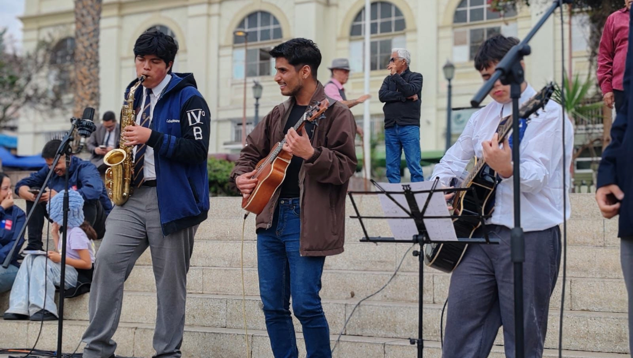 /exitoso-festival-por-la-convivencia-educativa-participaron-diversas